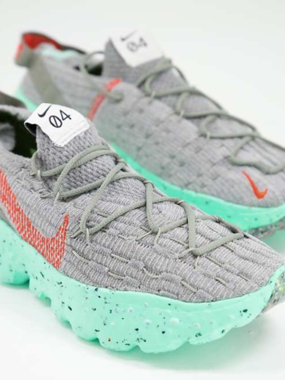 Nike Space Hippie 04 sneakers